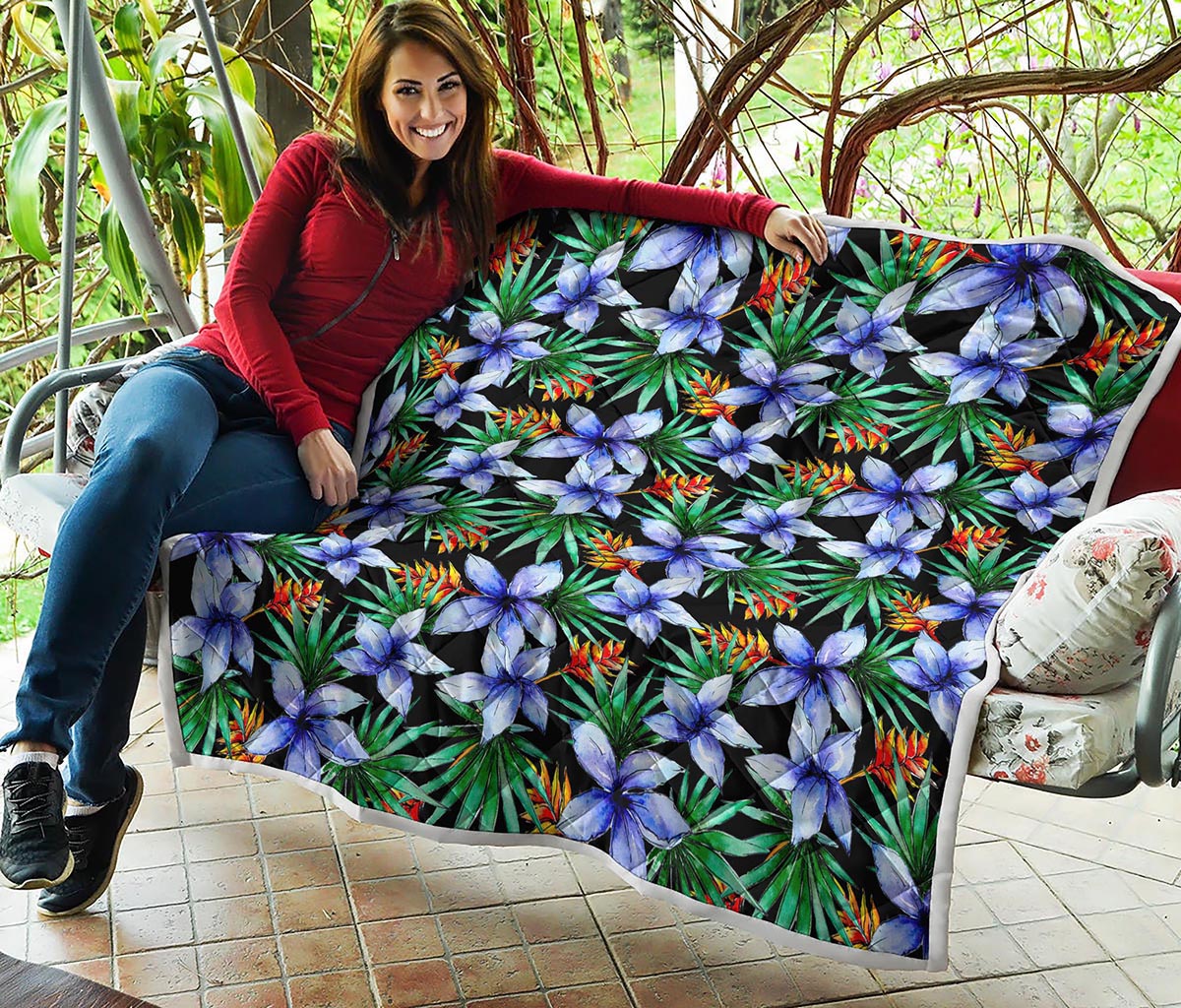 Blue Hawaiian Wildflowers Pattern Print Quilt