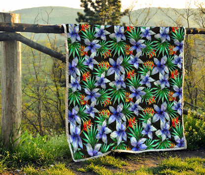 Blue Hawaiian Wildflowers Pattern Print Quilt
