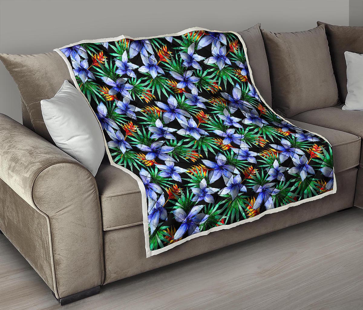 Blue Hawaiian Wildflowers Pattern Print Quilt