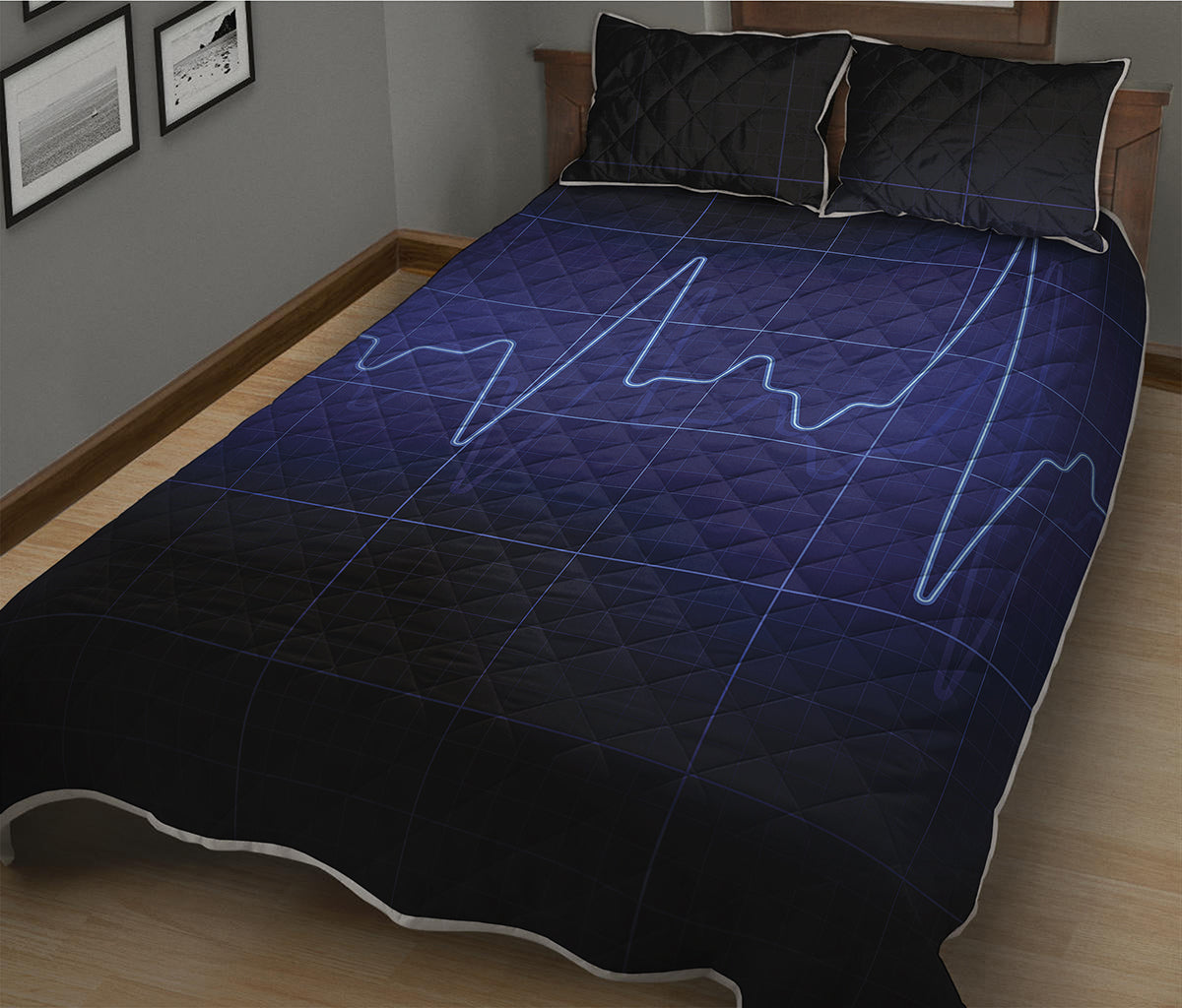 Blue Heartbeat Print Quilt Bed Set