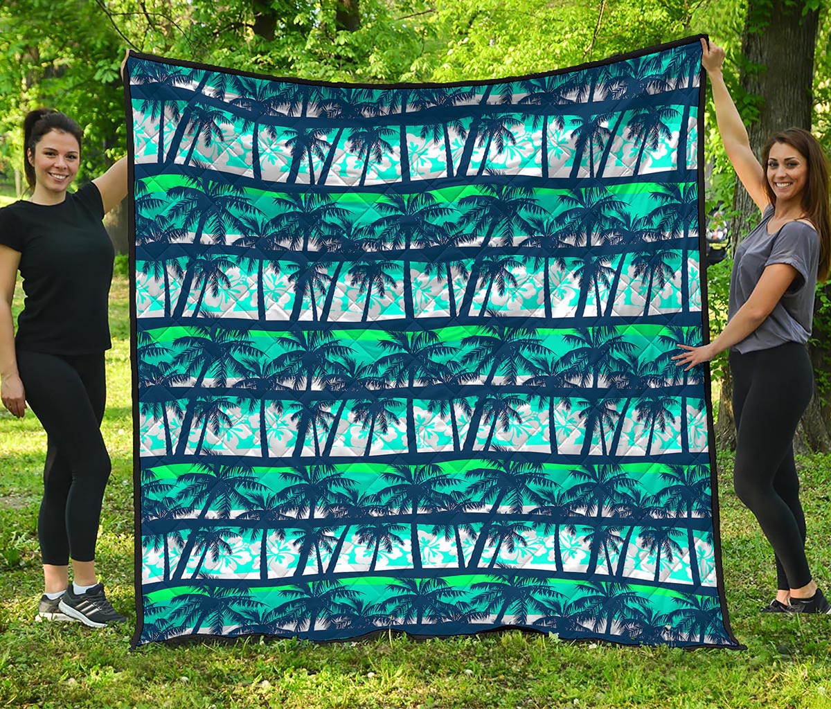 Blue Hibiscus Palm Tree Pattern Print Quilt