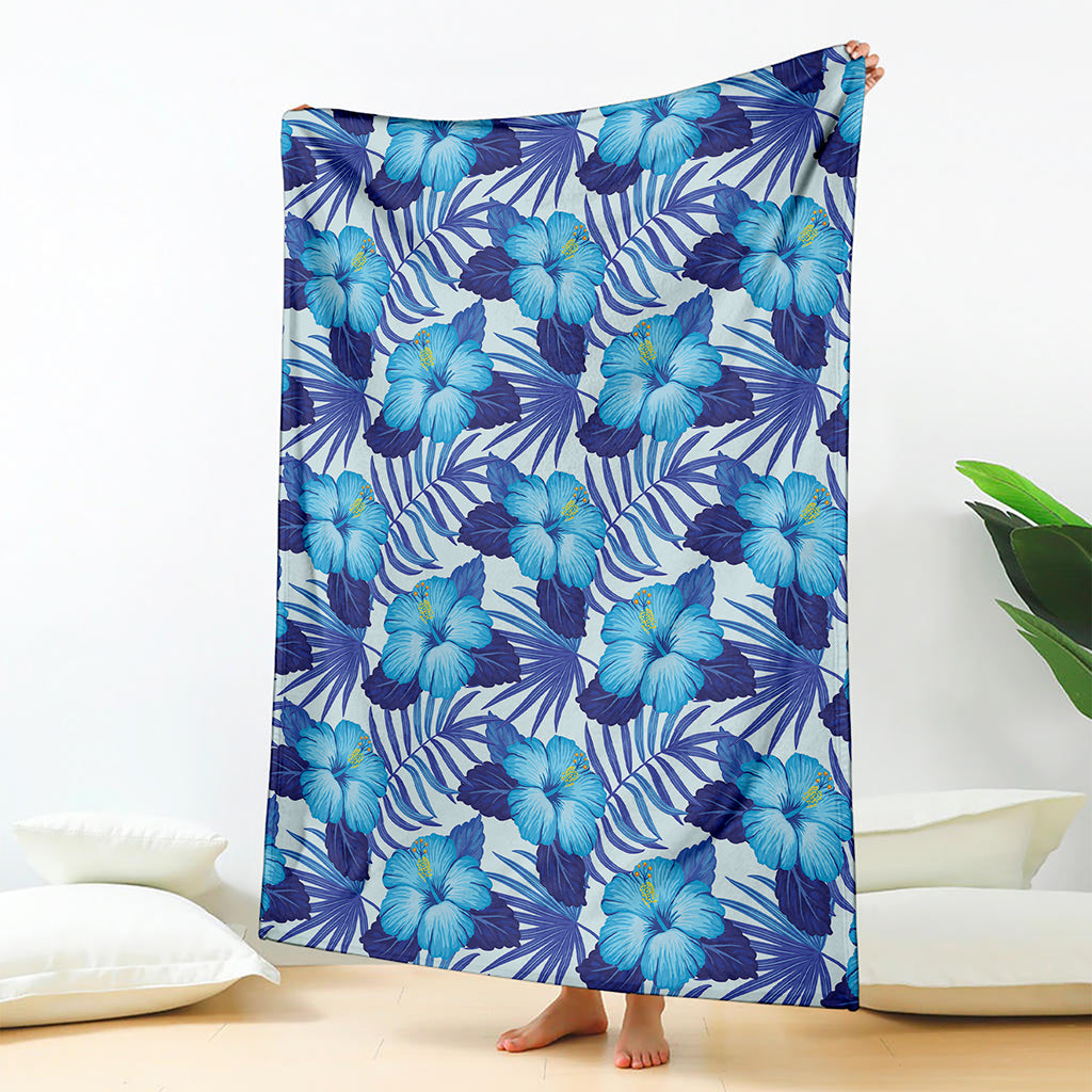 Blue Hibiscus Tropical Pattern Print Blanket