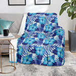 Blue Hibiscus Tropical Pattern Print Blanket