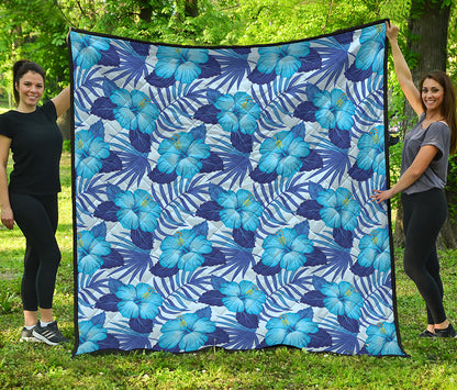 Blue Hibiscus Tropical Pattern Print Quilt