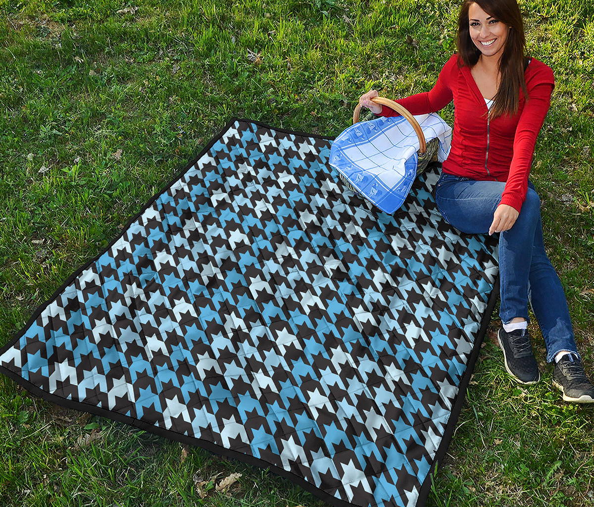 Blue Houndstooth Pattern Print Quilt