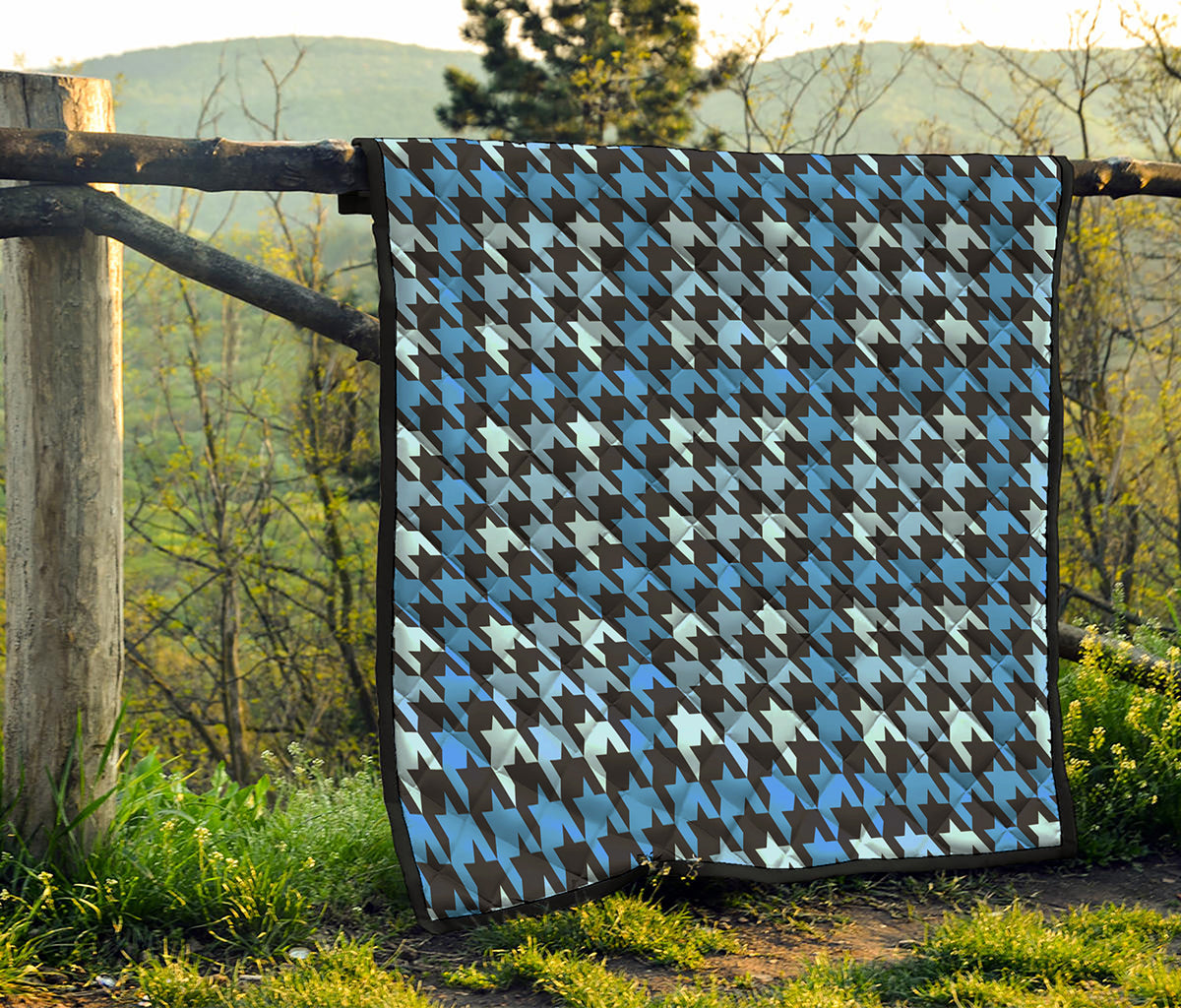 Blue Houndstooth Pattern Print Quilt