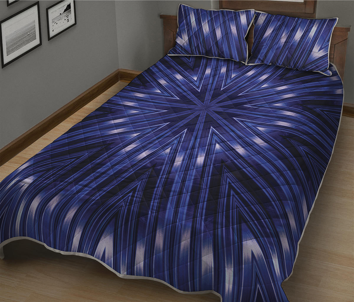 Blue Kaleidoscope Print Quilt Bed Set