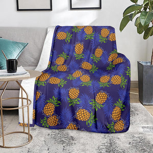 Blue Leaf Pineapple Pattern Print Blanket