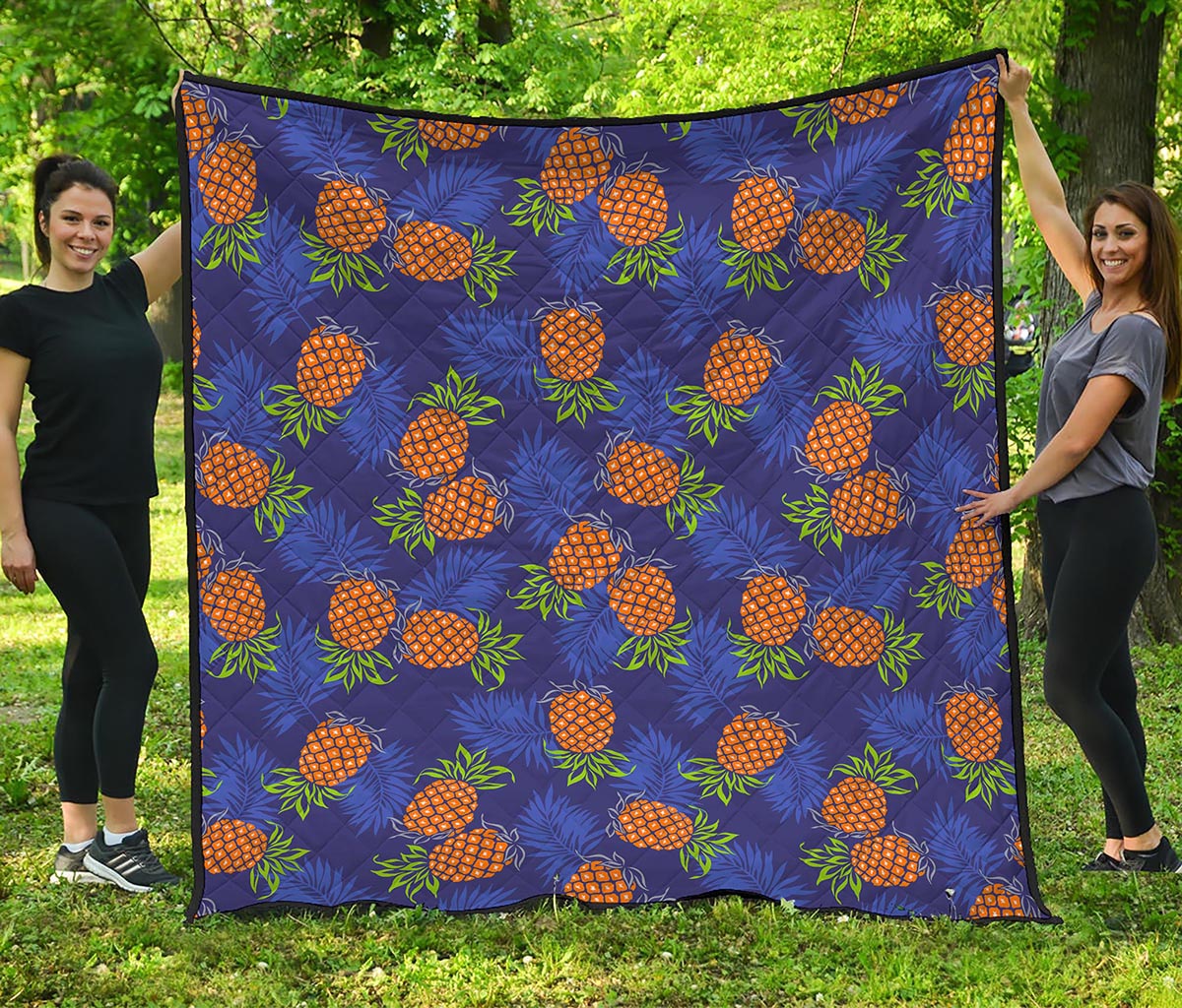Blue Leaf Pineapple Pattern Print Quilt