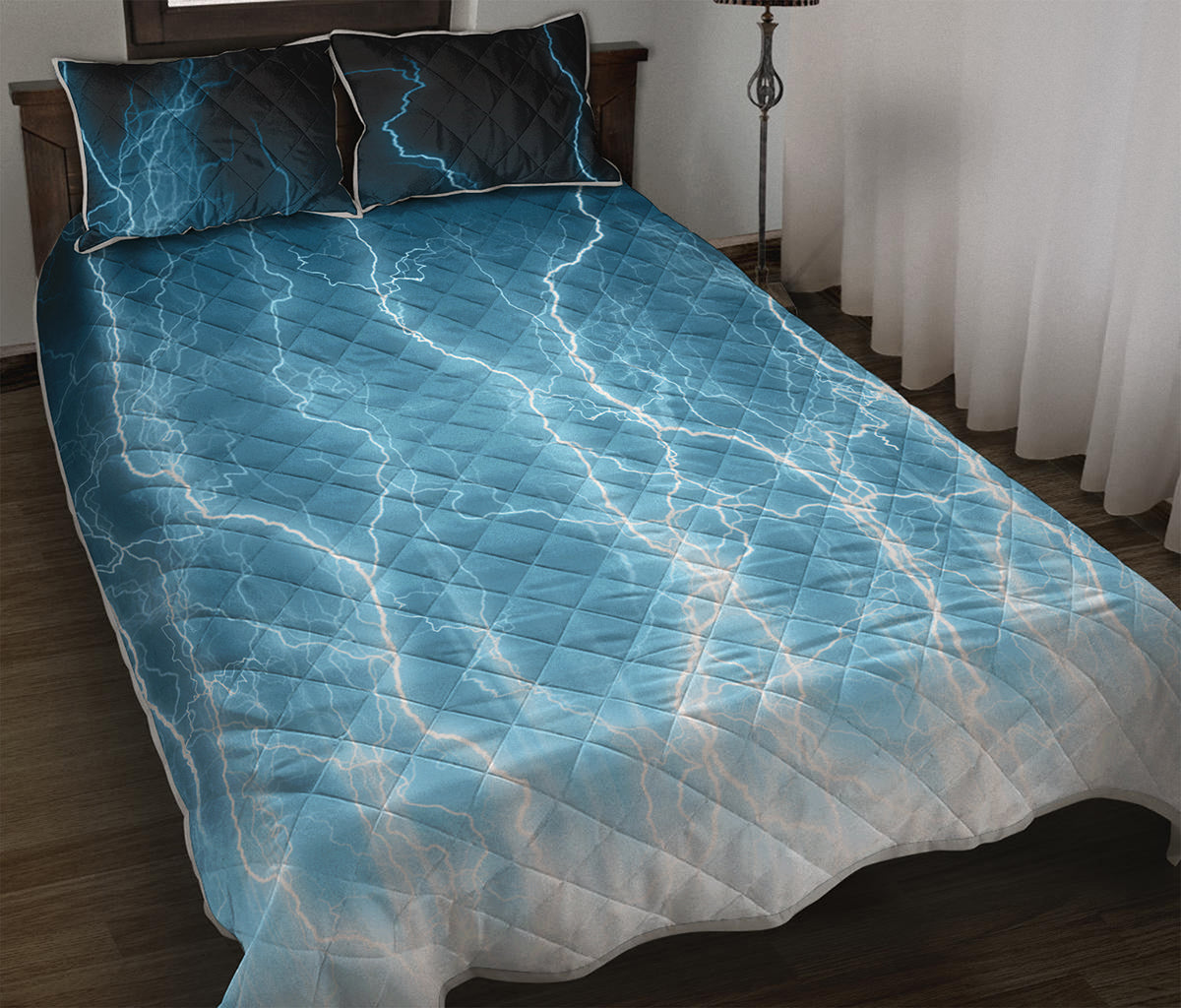 Blue Lightning Print Quilt Bed Set