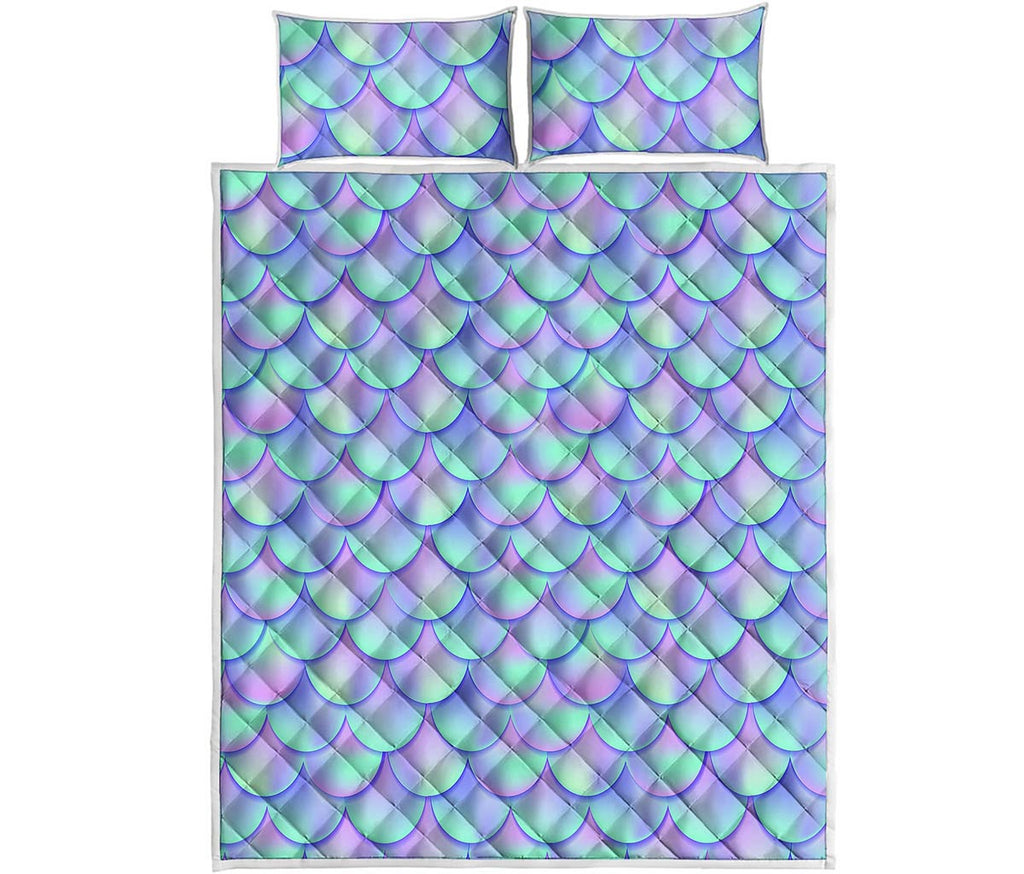 Blue Mermaid Scales Pattern Print Quilt Bed Set