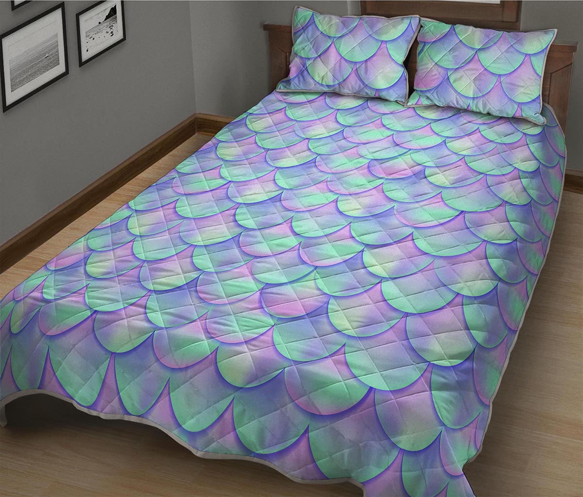 Blue Mermaid Scales Pattern Print Quilt Bed Set