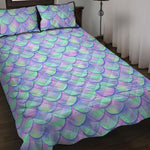 Blue Mermaid Scales Pattern Print Quilt Bed Set