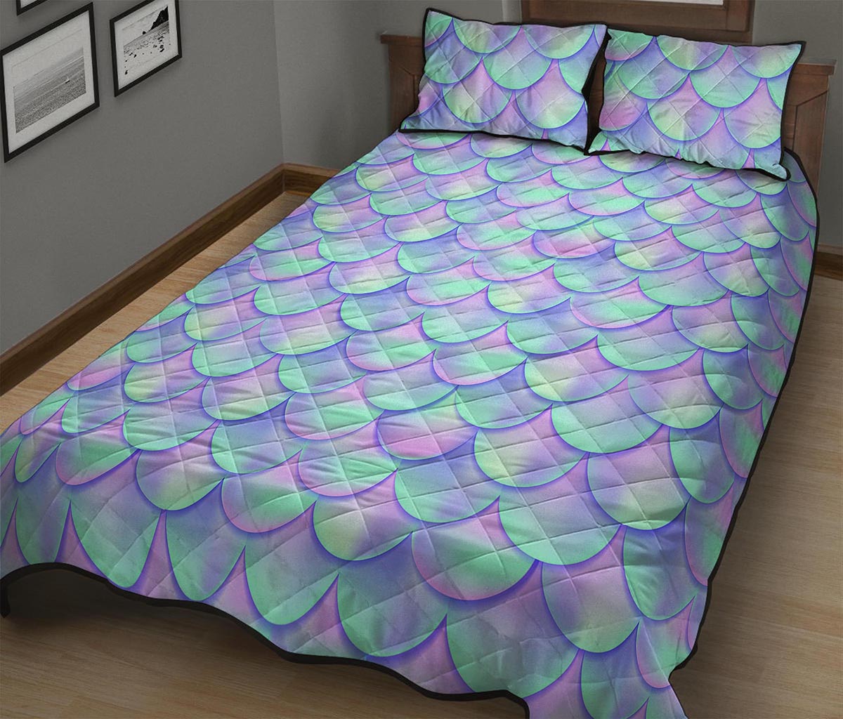 Blue Mermaid Scales Pattern Print Quilt Bed Set