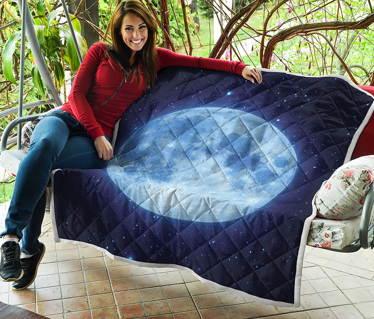 Blue Moon Print Quilt