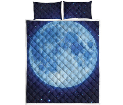 Blue Moon Print Quilt Bed Set