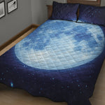 Blue Moon Print Quilt Bed Set
