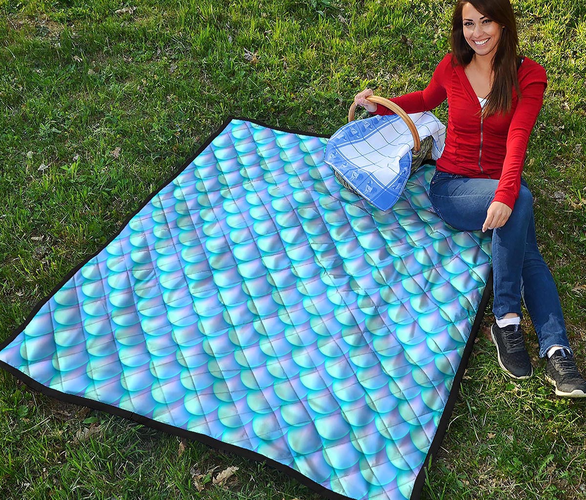 Blue Neon Mermaid Scales Pattern Print Quilt