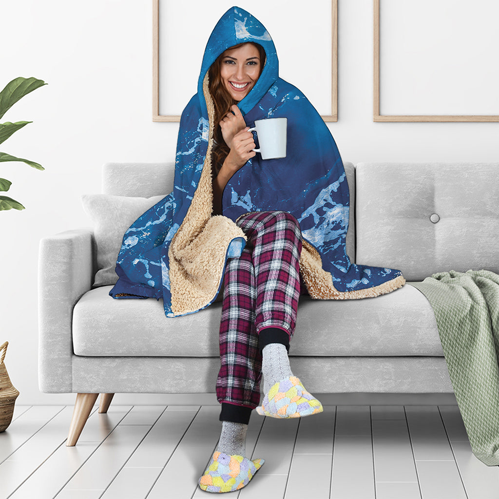 Blue Ocean Print Hooded Blanket