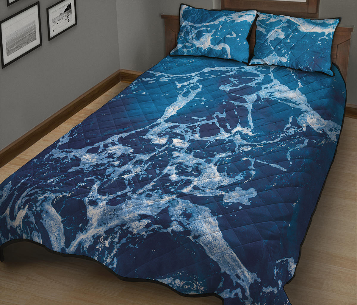 Blue Ocean Print Quilt Bed Set