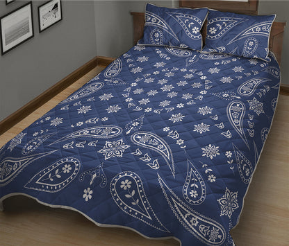 Blue Paisley Bandana Print Quilt Bed Set