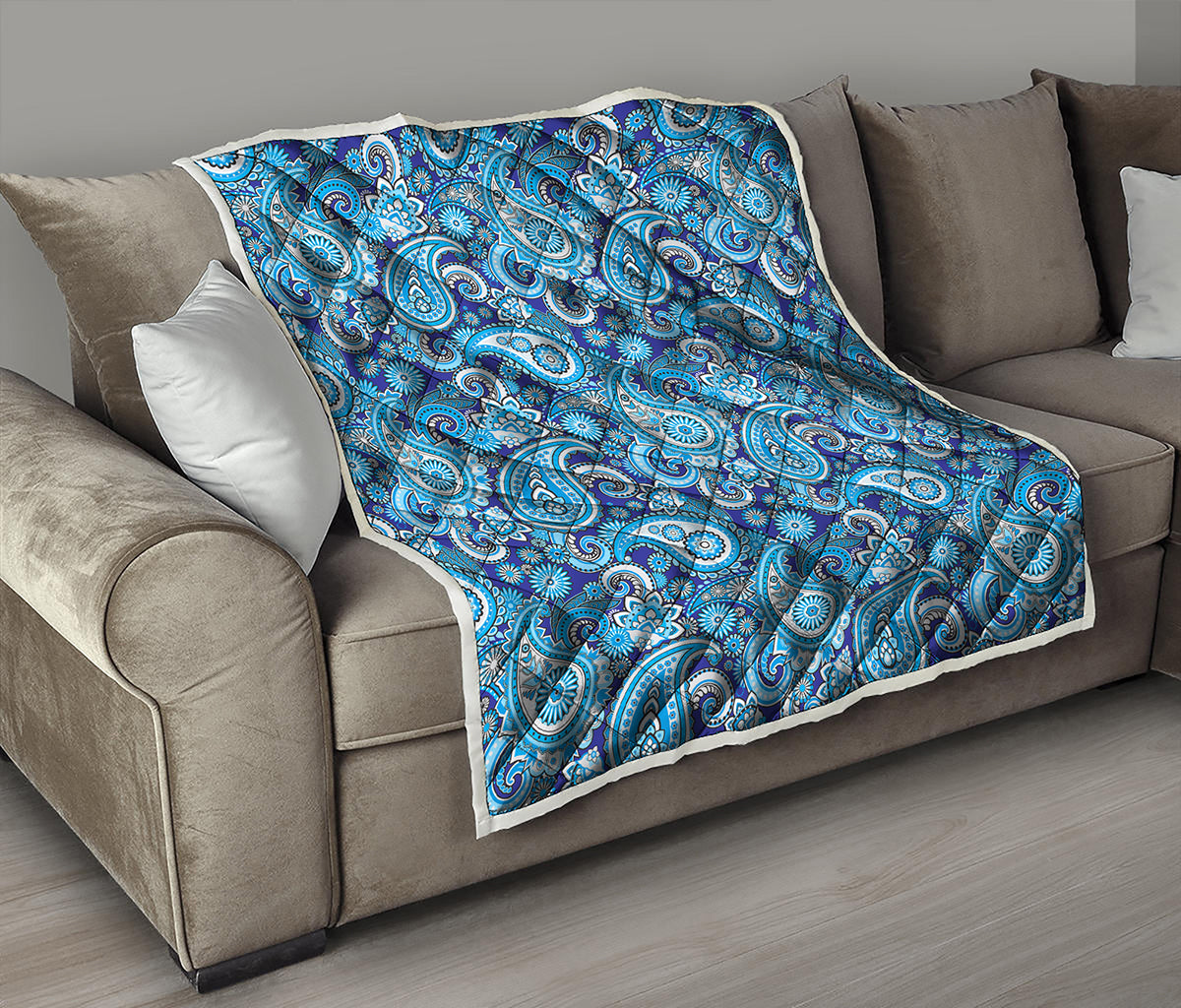 Blue Paisley Pattern Print Quilt