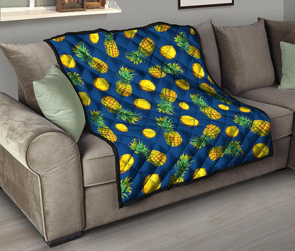 Blue Pineapple Pattern Print Quilt