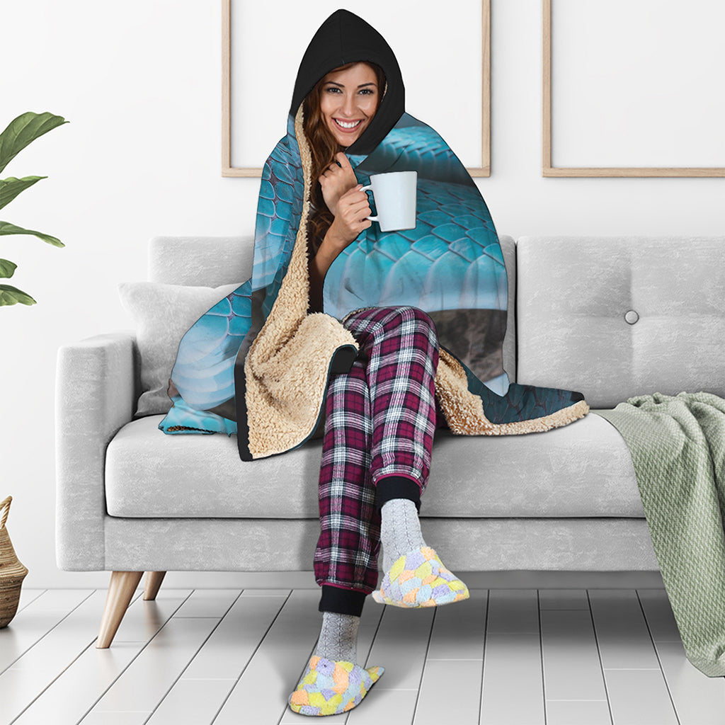 Blue Pit Viper Snake Print Hooded Blanket