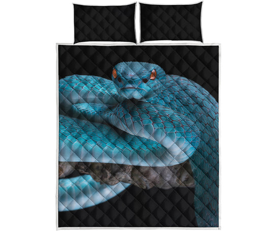 Blue Pit Viper Snake Print Quilt Bed Set