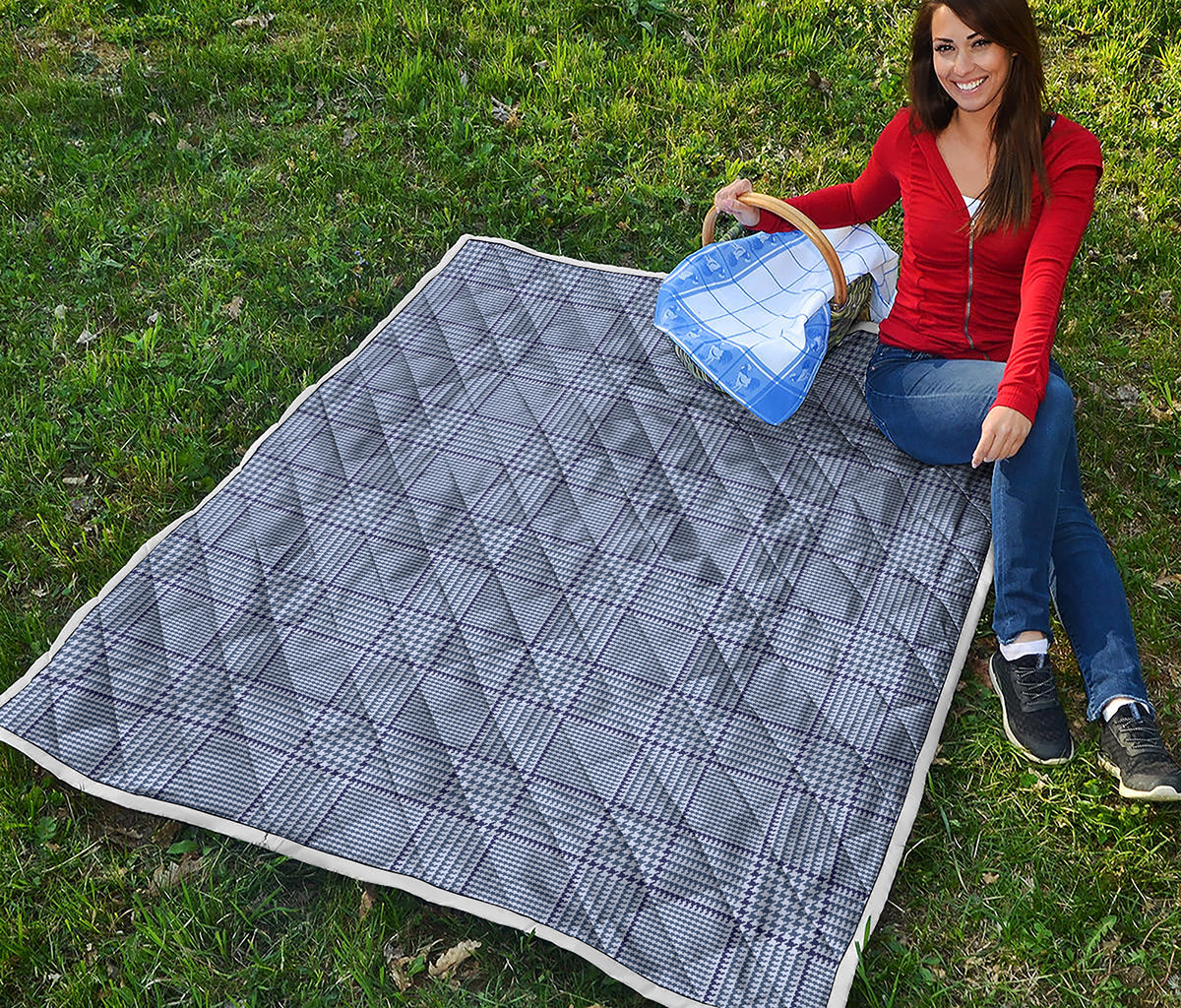 Blue Prince of Wales Check Print Quilt