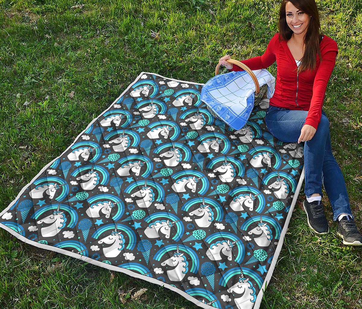 Blue Rainbow Unicorn Pattern Print Quilt