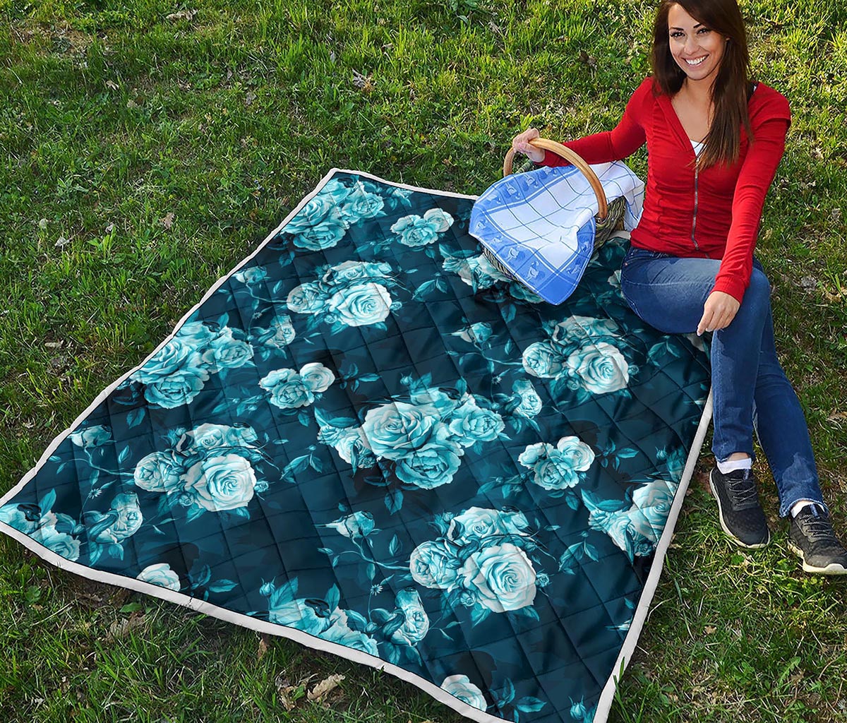 Blue Rose Floral Flower Pattern Print Quilt