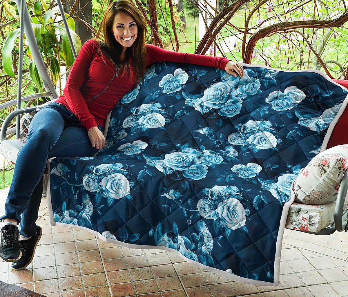 Blue Rose Floral Flower Pattern Print Quilt