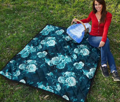 Blue Rose Floral Flower Pattern Print Quilt