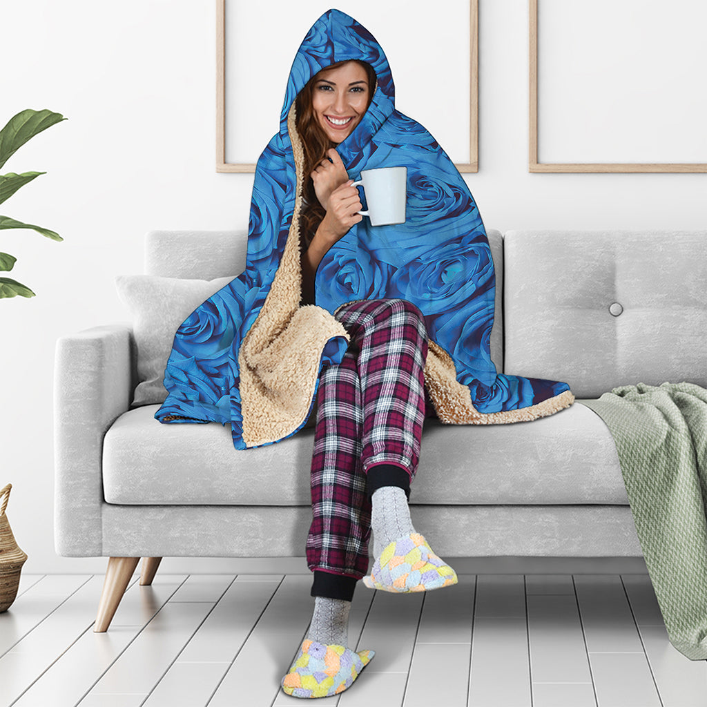 Blue Rose Print Hooded Blanket