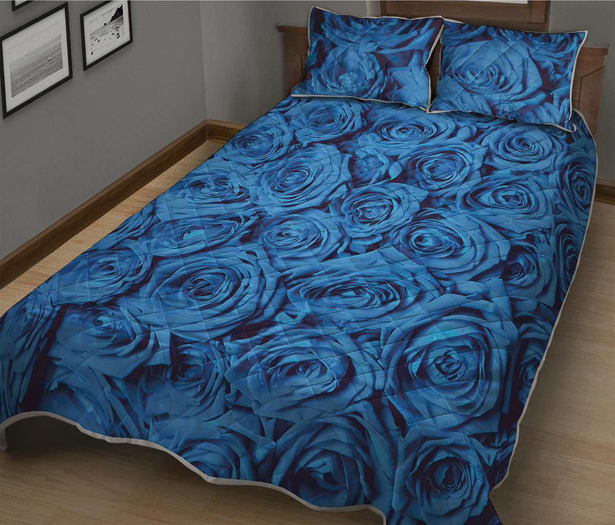 Blue Rose Print Quilt Bed Set