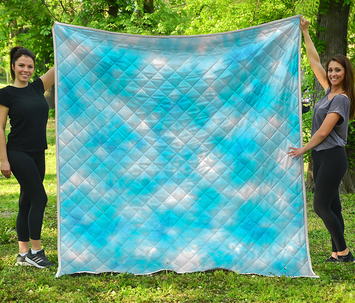 Blue Shibori Tie Dye Print Quilt