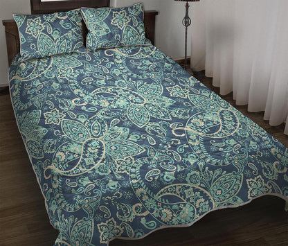 Blue Sky Paisley Bohemian Pattern Print Quilt Bed Set