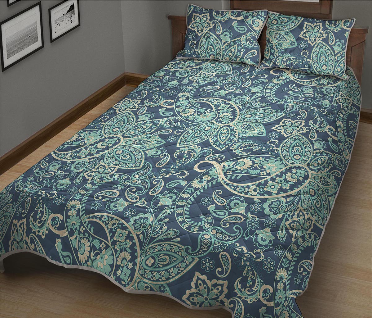 Blue Sky Paisley Bohemian Pattern Print Quilt Bed Set