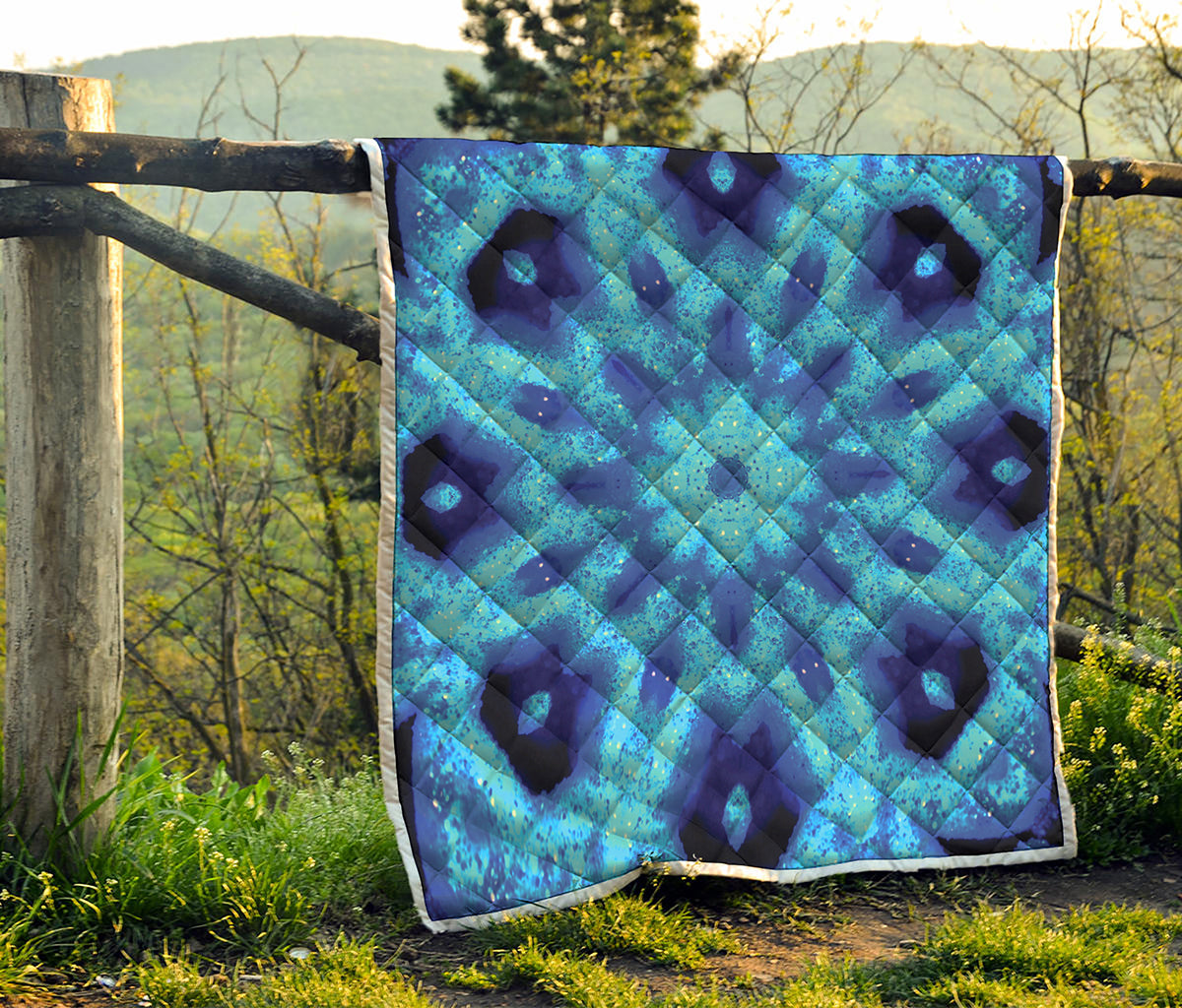 Blue Snowflake Kaleidoscope Print Quilt