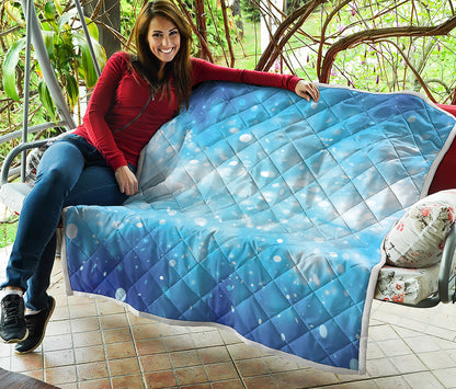Blue Sparkle Light Print Quilt