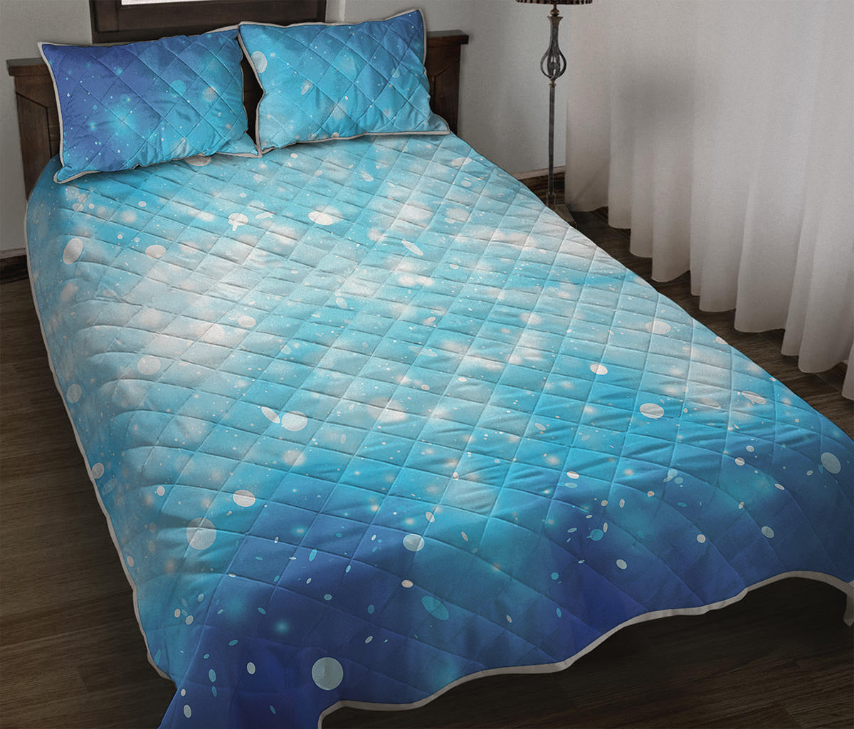 Blue Sparkle Light Print Quilt Bed Set