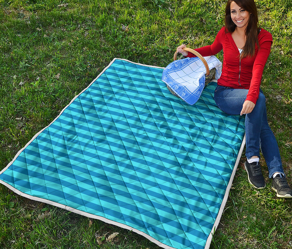 Blue Striped Pattern Print Quilt