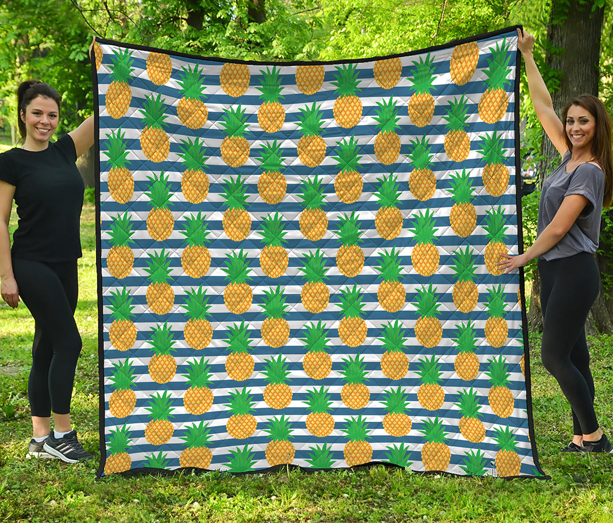 Blue Striped Pineapple Pattern Print Quilt