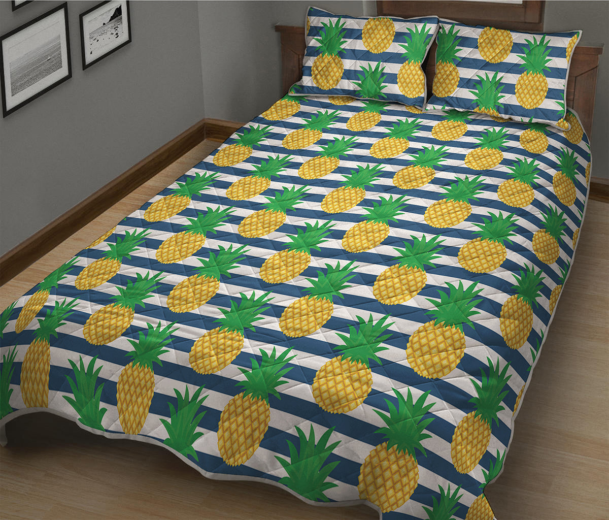 Blue Striped Pineapple Pattern Print Quilt Bed Set