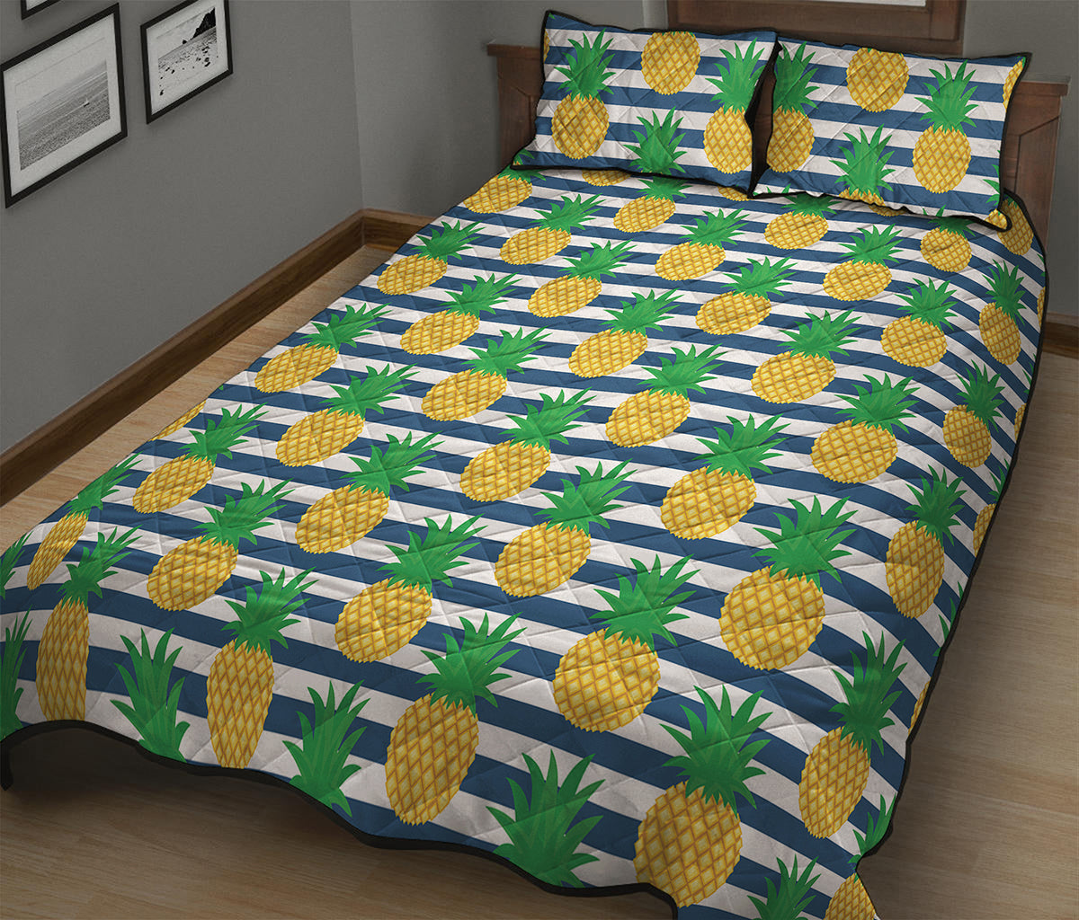 Blue Striped Pineapple Pattern Print Quilt Bed Set