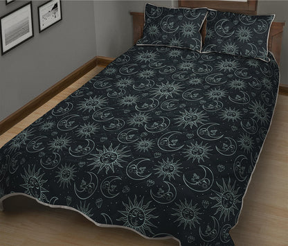 Blue Sun And Moon Pattern Print Quilt Bed Set