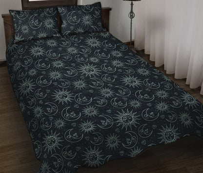 Blue Sun And Moon Pattern Print Quilt Bed Set