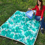 Blue Surfing Wave Pattern Print Quilt