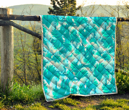 Blue Surfing Wave Pattern Print Quilt